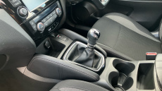 Nissan Qashqai 1.3 DiG-T Acenta Premium 5dr Petrol Hatchback